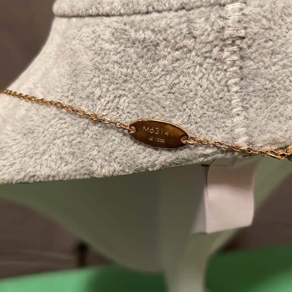 Louis Vuitton Nanogram Necklace Length - Picture 5 of 7